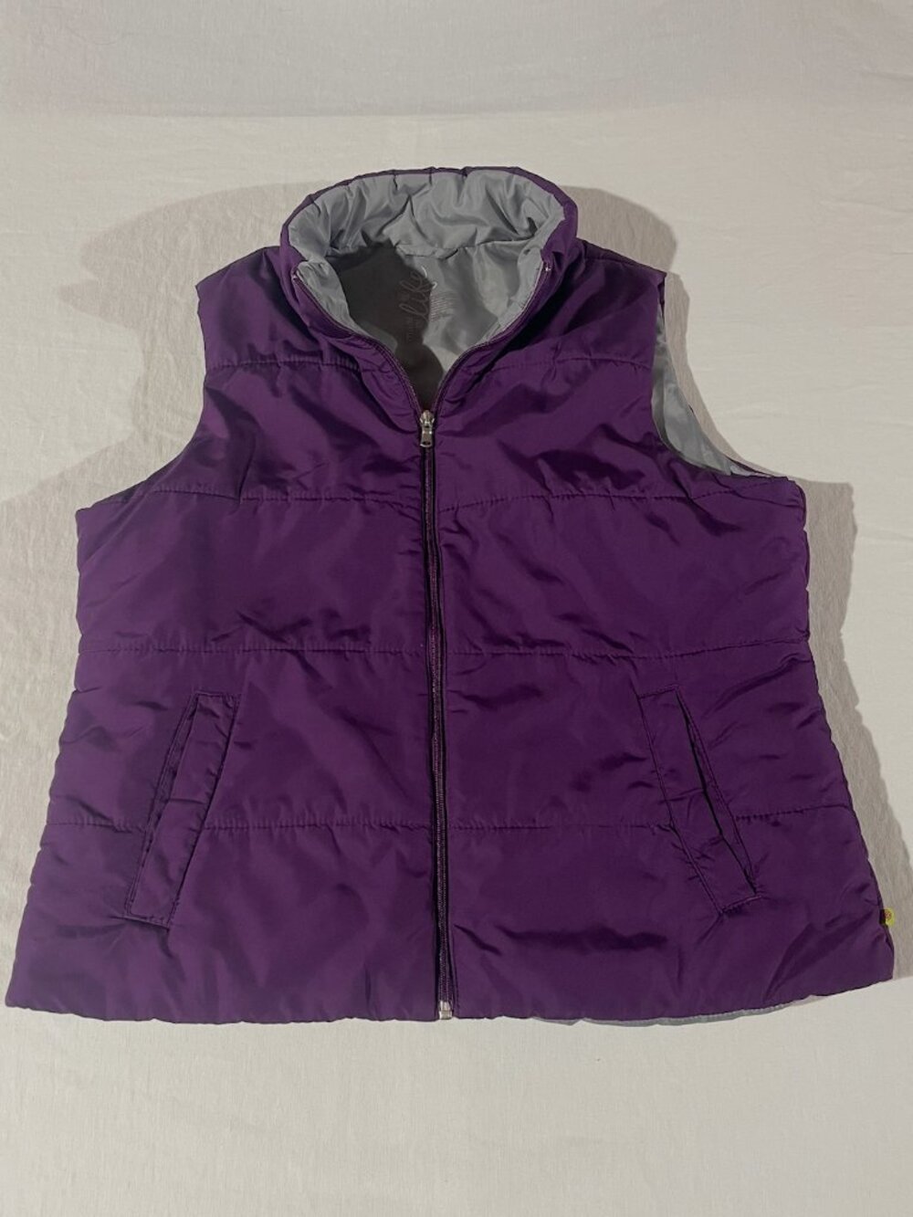 Made for Life Puffer Vest L Purple Gray Lined Zip Front Puffy Warm Winter Women